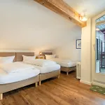Starennest Hotel