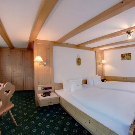 Starennest Otel