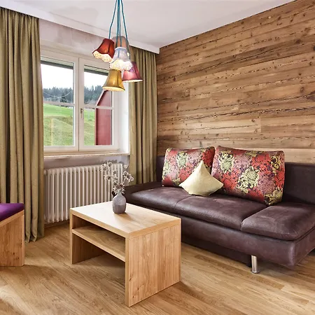 Hotel Starennest