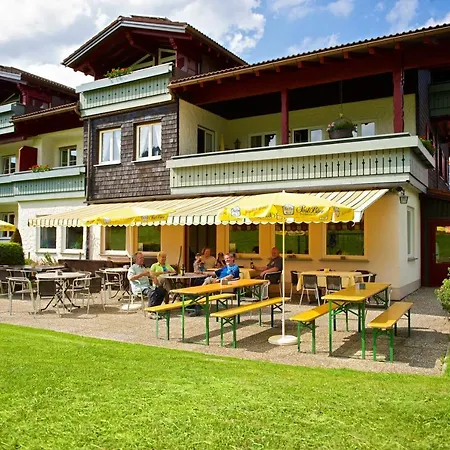 Starennest Hotel 3*