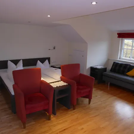 Hotel Starennest