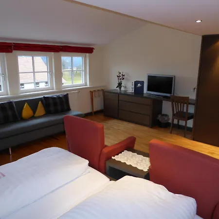 Hotell Starennest 3*